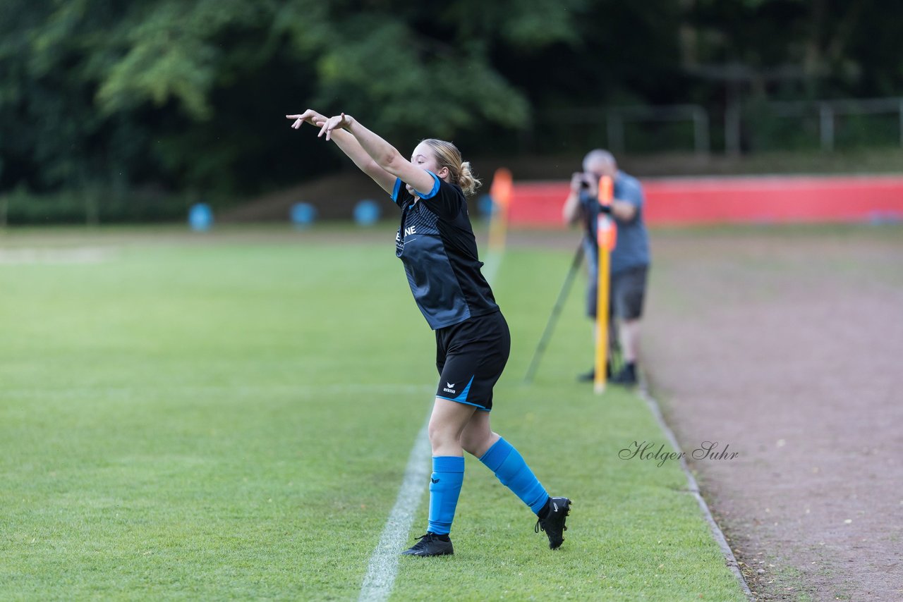 Bild 324 - Loewinnen Cup